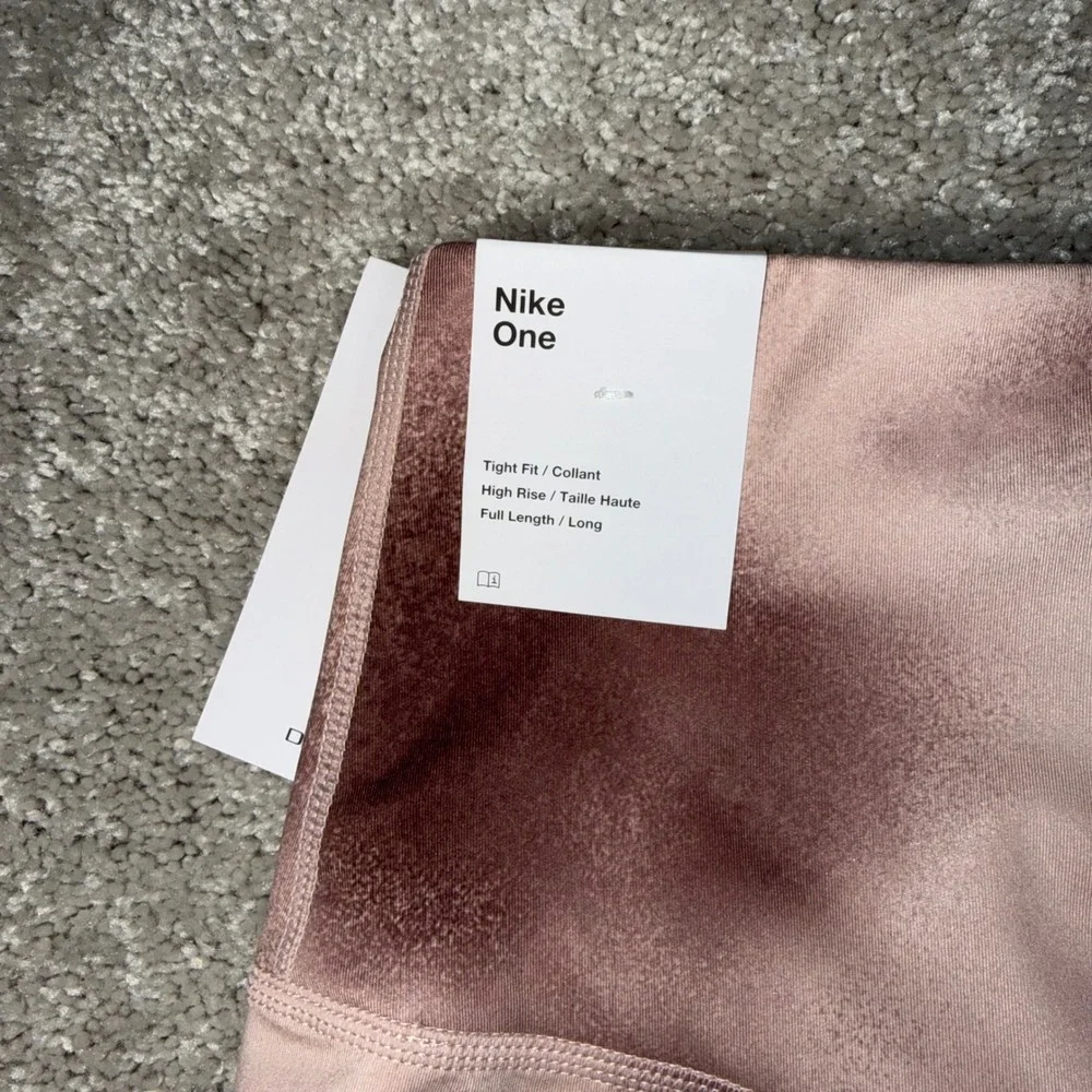 NWT Nike‎ One Women's S Dri-FIT High Rise Full Length Tight Leggings